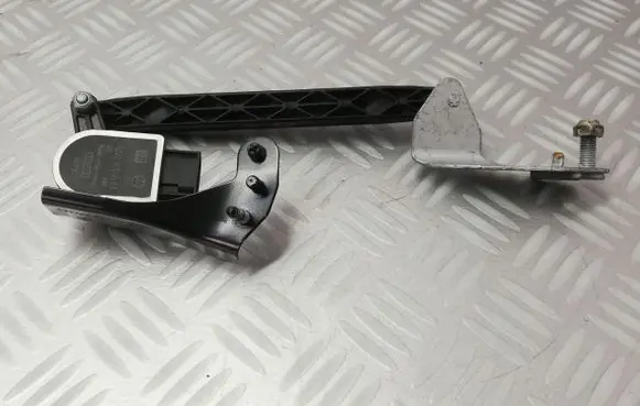 Mercedes-Benz S AMG W222 Headlight/headlamp level sensor A2229050503