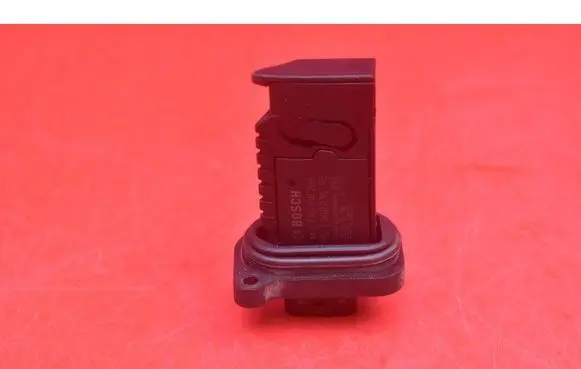 BMW 5 F10 F11 Mass air flow meter 7602038