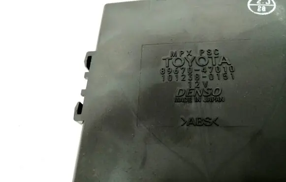 Toyota Prius (XW20) Power management control unit 8967047010 1012380151