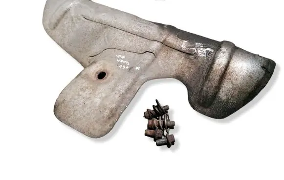 Volvo V70 Exhaust heat shield 30757440