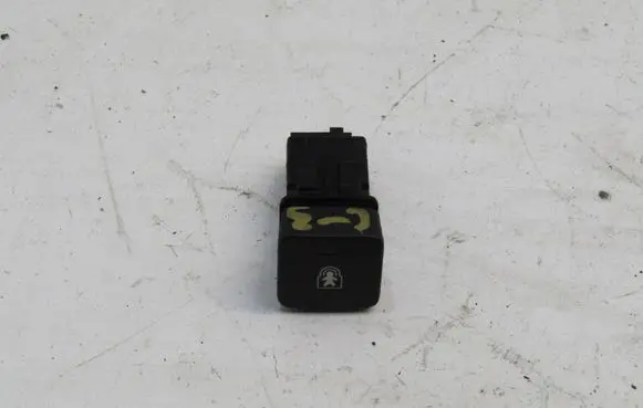 Citroen C3 Central locking switch button GMAUTO4574097