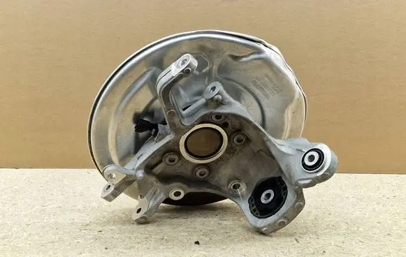 Volvo S90, V90 Rear wheel hub spindle/knuckle 31658320 32217287 31687439