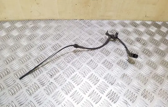 Volkswagen PASSAT B7 Rear ABS sensor wiring 