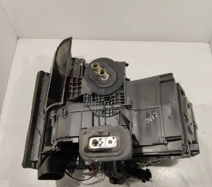 Renault Clio III Interior heater climate box assembly N106046R 101303964