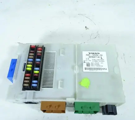 Volvo S80 Engine control unit/module 30765877