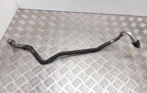 Air conditioning (A/C) pipe/hose