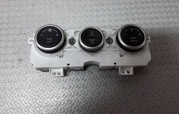 Mazda 6 Climate control unit