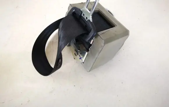 Audi A3 S3 8P Rear seatbelt 8p3857805b