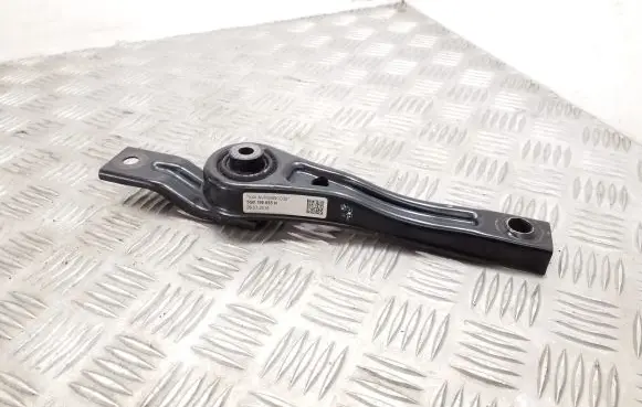 Skoda Superb B8 (3V) Engine mount bracket 5Q0199855N