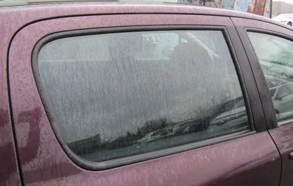 Peugeot 307 Rear door window glass 