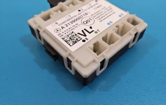 Mercedes-Benz E W213 Central body control module A2139000718 IMPRK1561534