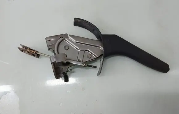 Nissan Micra Handbrake/parking brake lever assembly 270103