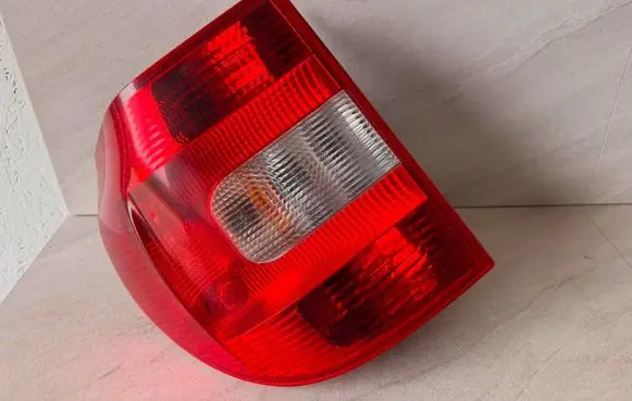Skoda Yeti (5L) Rear/tail lights 5L0945095 5L0945111 5L0945257