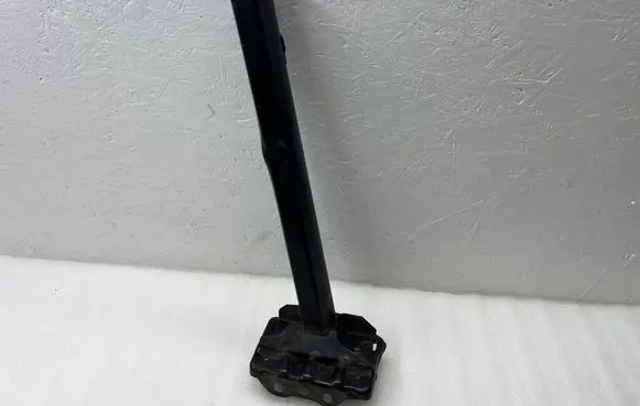 Peugeot 5008 II Front subframe 9809176380