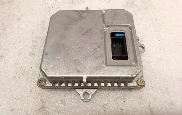 BMW 3 E46 Headlight ballast module Xenon 1307329074
