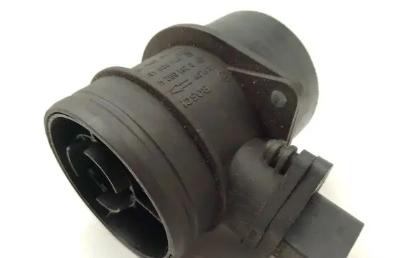 Volkswagen Golf IV Mass air flow meter 074906461B 0281002461