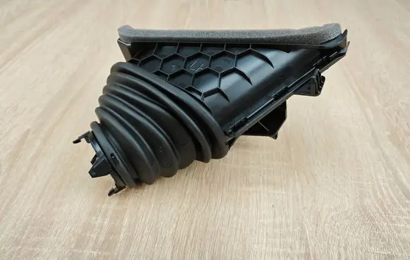BMW 4 G22 G23 G24 G26 Other trunk/boot trim element 7489865