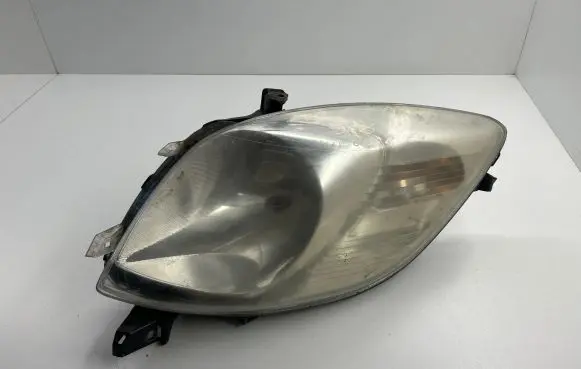 Toyota Yaris Headlight/headlamp 811100D120 89900736 PP17502A011
