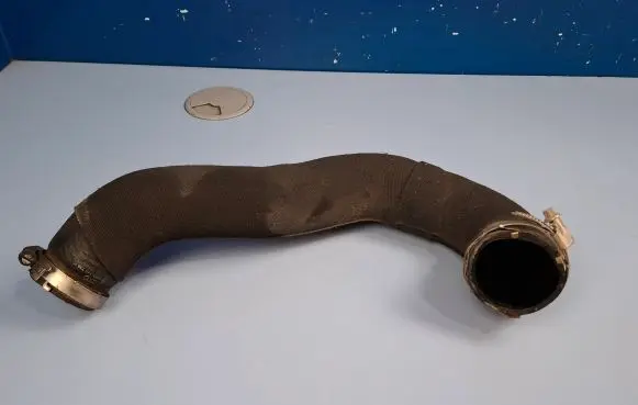 Audi Q5 SQ5 Intercooler hose/pipe