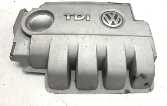 Volkswagen PASSAT B6 Engine cover (trim) 03G103967C 03G103967D 03G103967