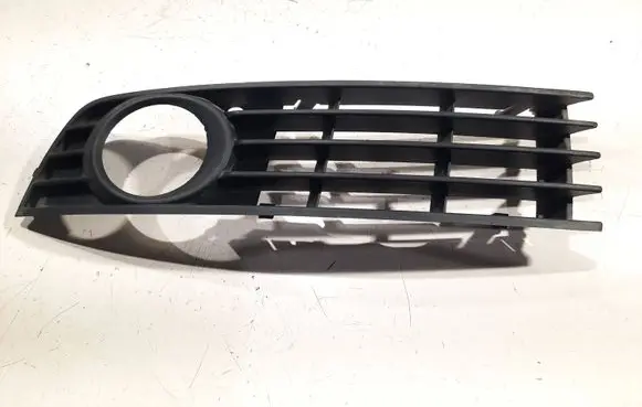 Audi A4 S4 B6 8E 8H Front bumper lower grill 8E0807681