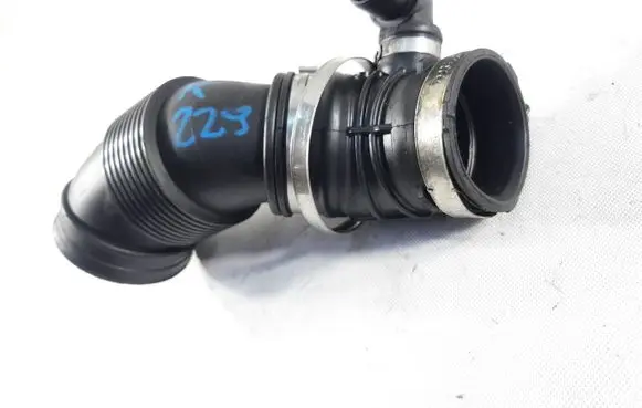 Audi A8 S8 D5 Air intake hose/pipe 4E0145711