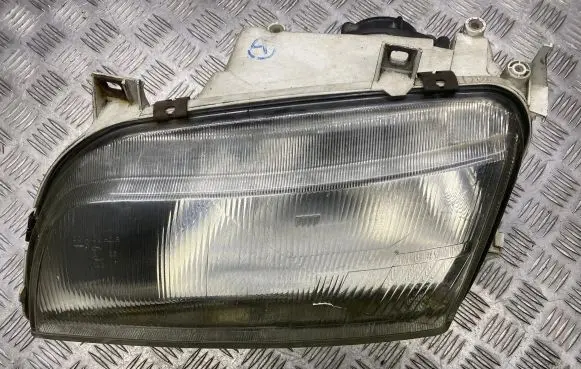 Volkswagen Sharan Headlight/headlamp 7M1941015H 0301048301 95VW13005FD