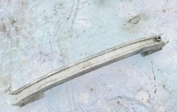 Rear beam