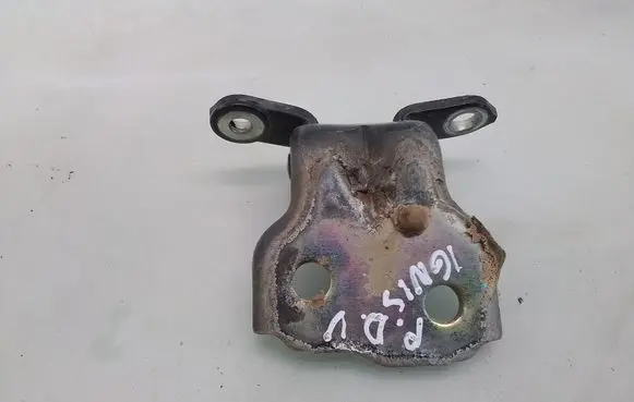 Suzuki Ignis Front door upper hinge