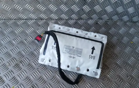 Citroen C4 I Passenger airbag 9682165080