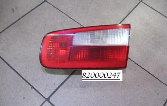 Renault Laguna II Tailgate rear/tail lights 8200002476