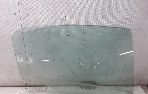 Peugeot 407 Rear door window glass