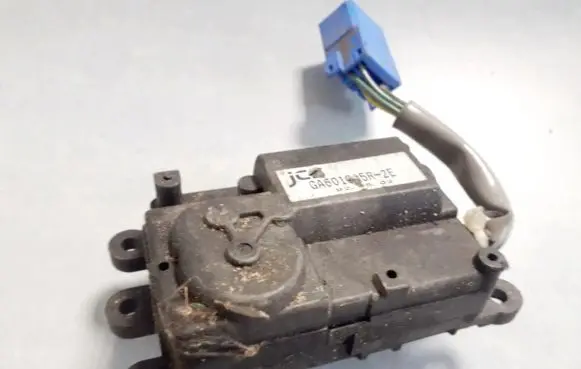 Mazda MX-6 Air flap motor/actuator GA601GA5R2L GA601GA5R-2L