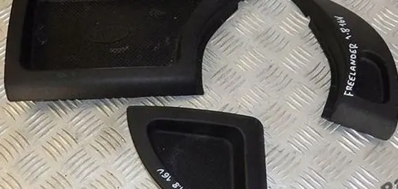 Rover Land Rover Centre console side trim front 