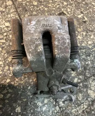 Renault Megane III Rear brake caliper
