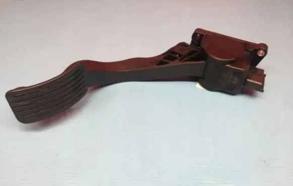 Citroen Berlingo Accelerator throttle pedal
