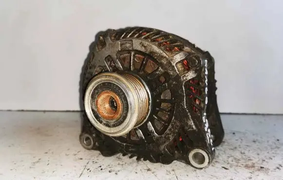Renault Kangoo I Generator/alternator 9654752880 A004TJ008