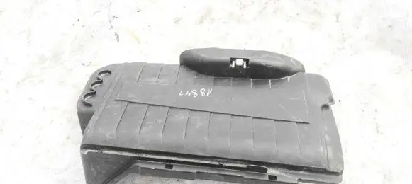 Battery box tray