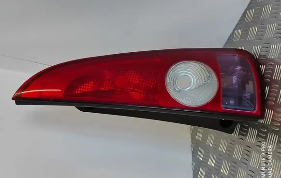 Renault Espace - Grand espace IV Rear/tail lights 8200027152
