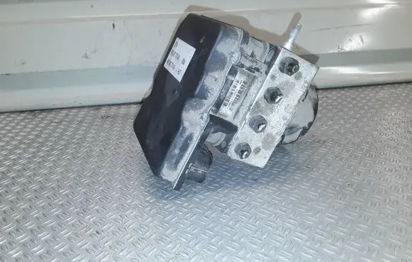 Audi A1 ABS Pump 6R0907379AH 0265239009 6R0614517Q
