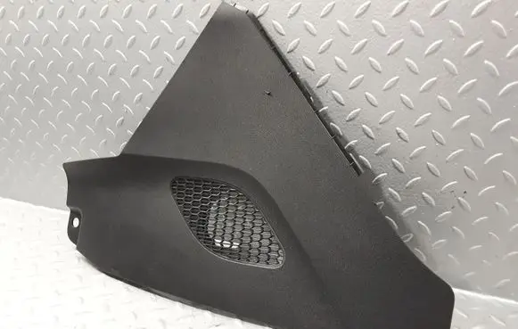 Dacia Sandero III Dashboard lower bottom trim panel 689217702R