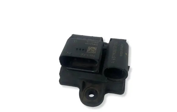 Mercedes-Benz Sprinter W906 Glow plug pre-heat relay A6519000900