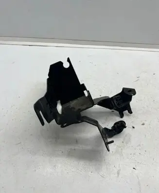Nissan Juke II F16 ABS pump bracket 478401826R