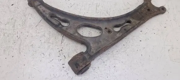 Skoda Octavia Mk2 (1Z) Front lower control arm/wishbone