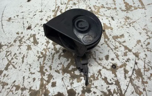 Volvo XC70 Horn signal 31276806