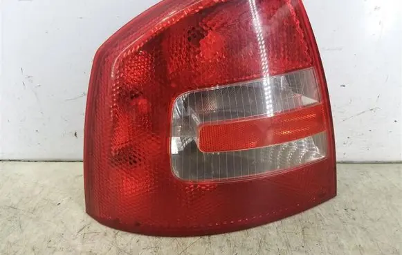 Skoda Octavia Mk2 (1Z) Rear/tail lights 1Z5945095A