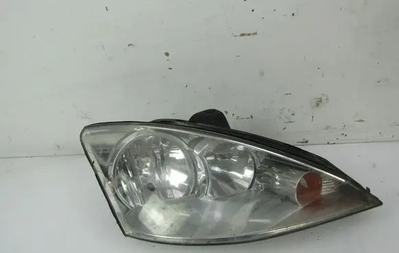 Ford Focus Headlight/headlamp 