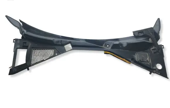 Alfa Romeo Giulia Wiper trim 1561188340 156130357 1561188360