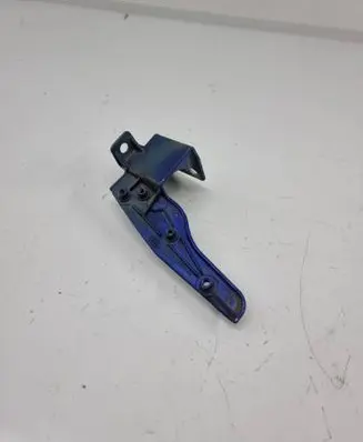 Jaguar F-Pace Fender mounting bracket Hk8316291bc
