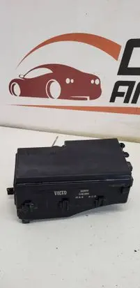 Volvo V50 Fuse box set 8688040 518818000 8688747